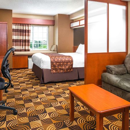 Microtel Inn & Suites Lincoln Eksteriør bilde
